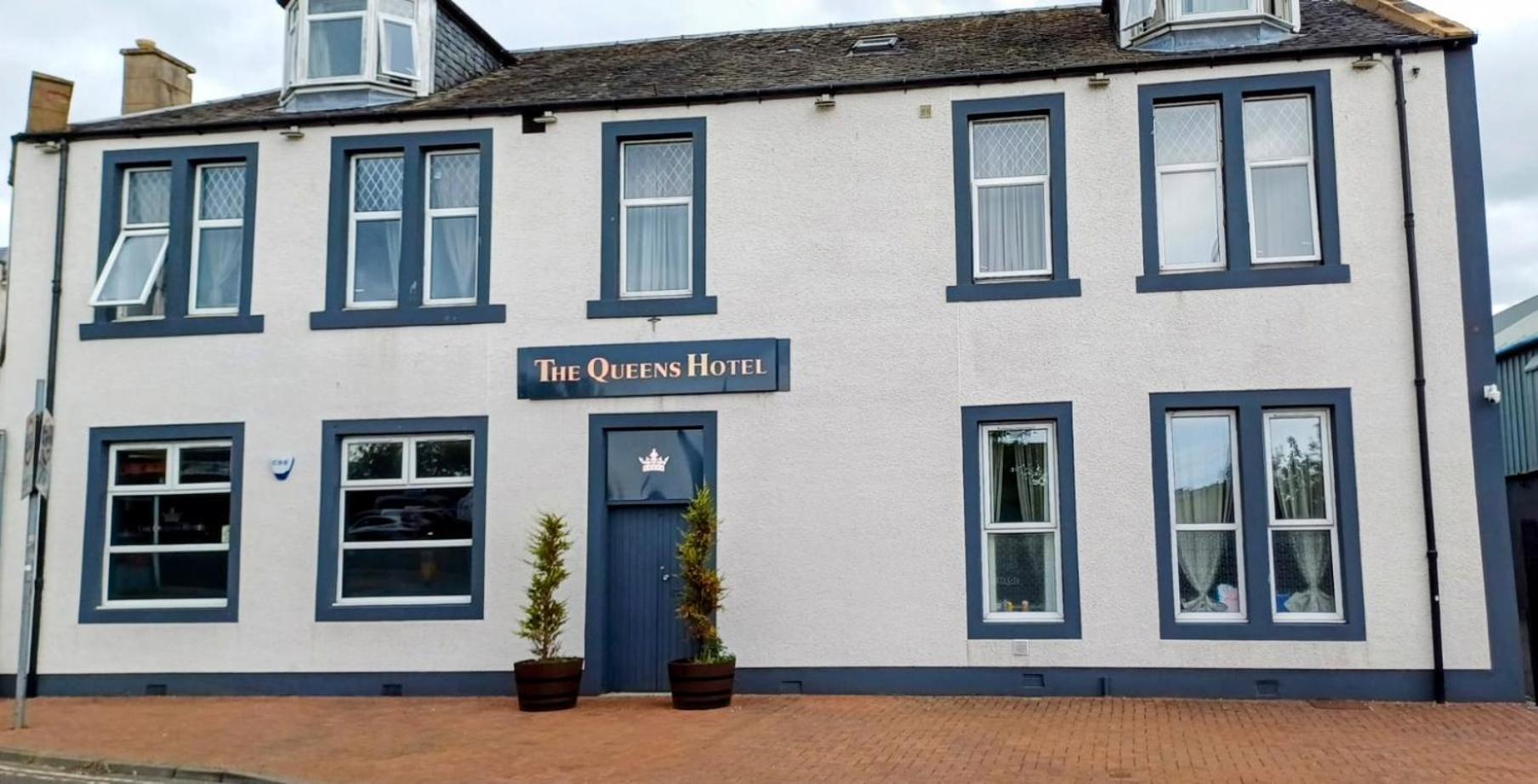 The Queens Hotel Cardenden Buitenkant foto