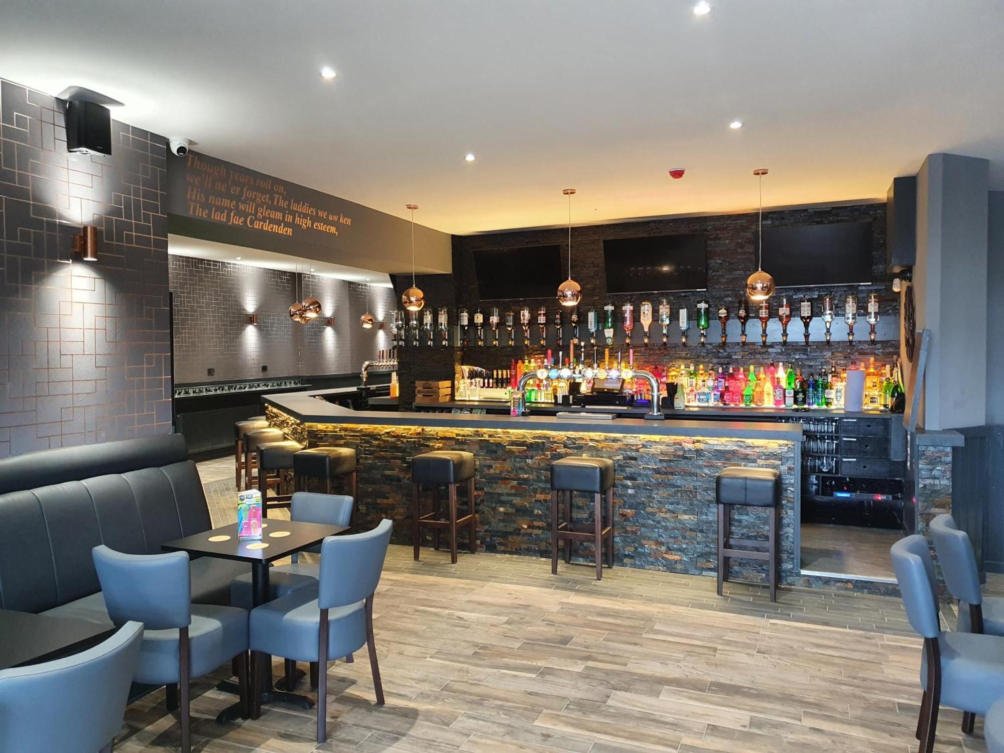 The Queens Hotel Cardenden Buitenkant foto